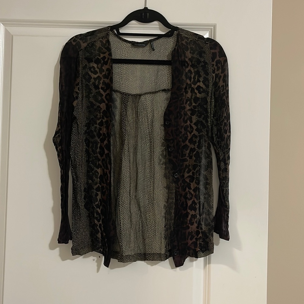 Marciano button up blouse! Size XS!